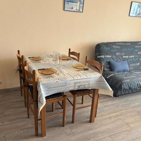 Appartement 2 Pieces Avec Balcon Et Parking A Saint-Gilles-Croix-De-Vie - Fr-1-224-39 Ngoại thất bức ảnh