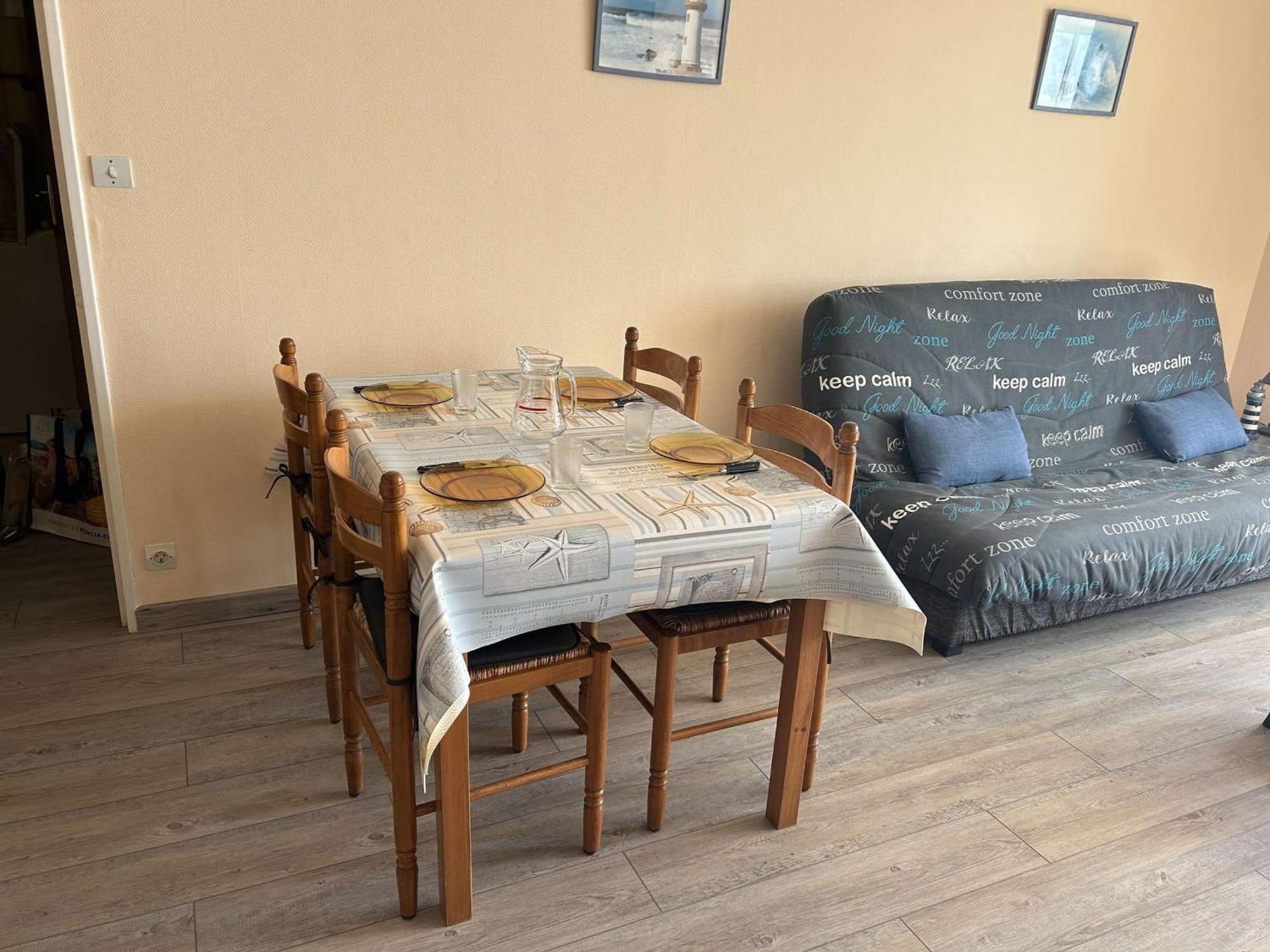 Appartement 2 Pieces Avec Balcon Et Parking A Saint-Gilles-Croix-De-Vie - Fr-1-224-39 Ngoại thất bức ảnh