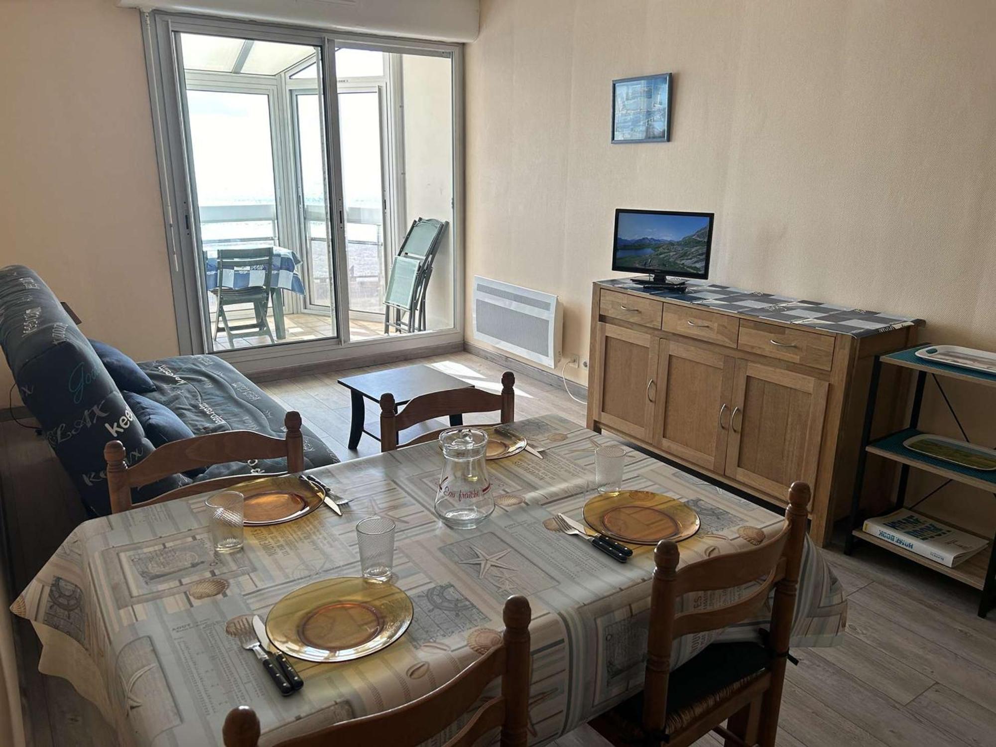 Appartement 2 Pieces Avec Balcon Et Parking A Saint-Gilles-Croix-De-Vie - Fr-1-224-39 Ngoại thất bức ảnh